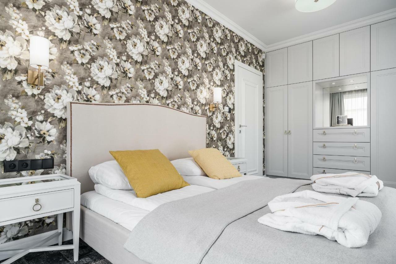 Lion Apartments - Monte Carlo Collection With Parking Sopot Luaran gambar